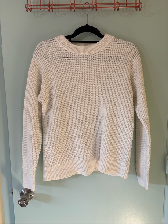 Time and Tru Sweaters - Time and Tru Cream Waffle-Knit Crewneck Sweater